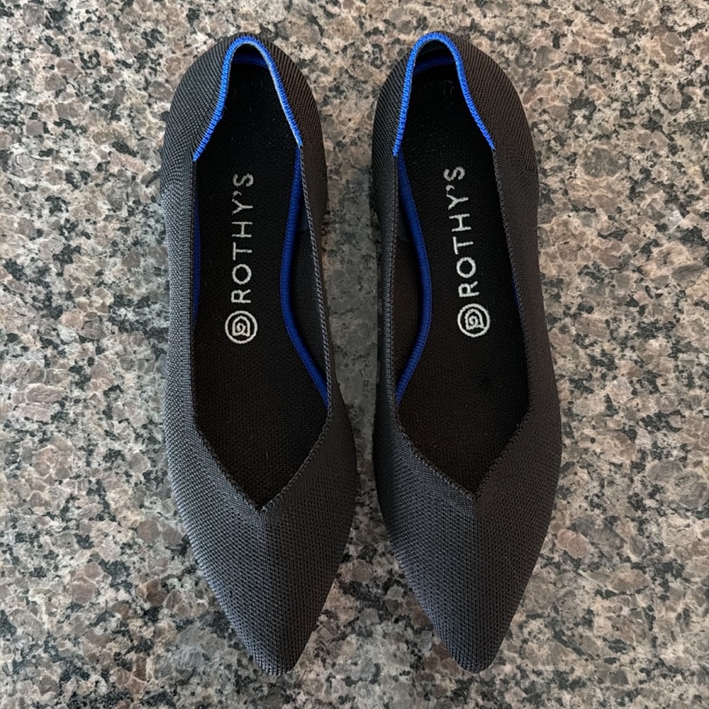 Rothy's “the point” black Women's Flats